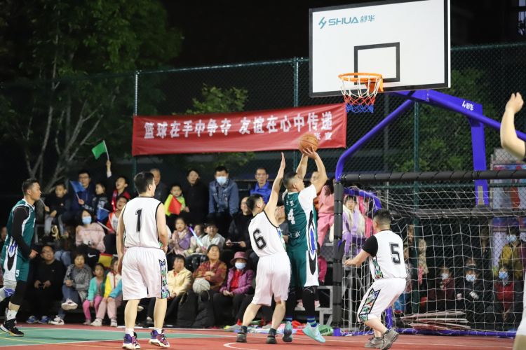 在现代足球